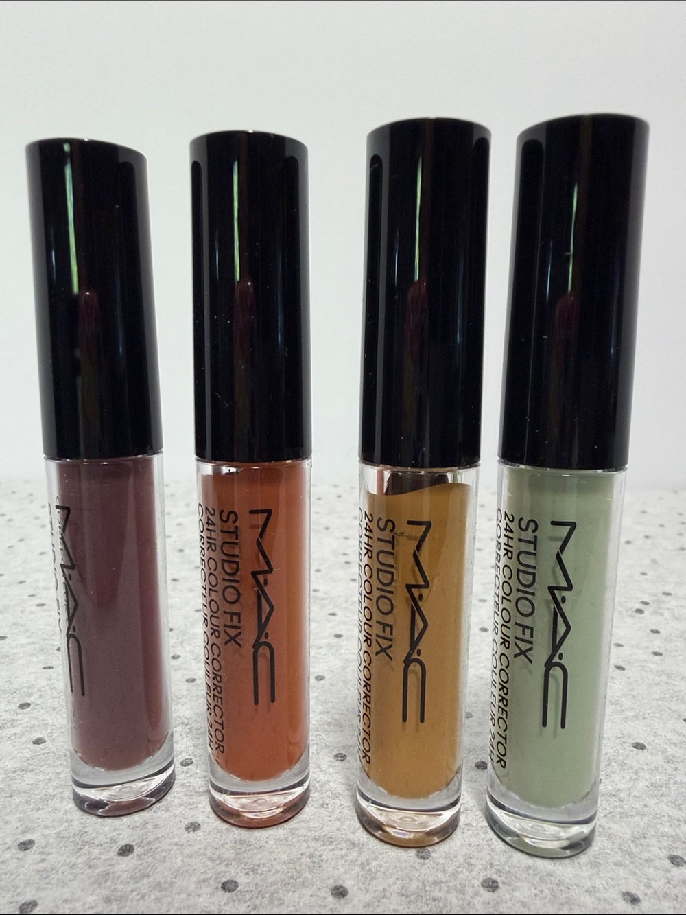 4 MAC Cosmetics Studio Fix Color Corrector Set violet, ochre, mint & orange new
